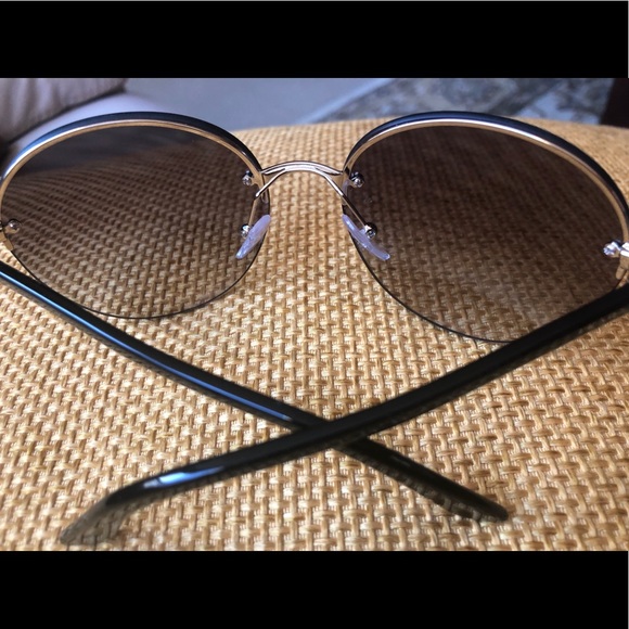 Prada sunglasses - Picture 5 of 5